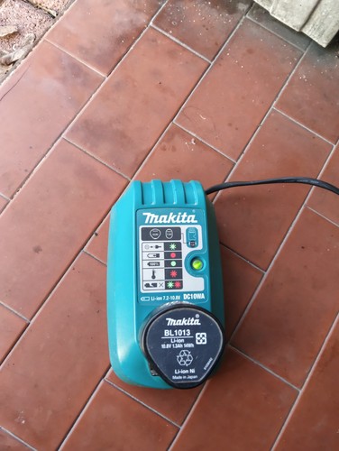Caricabatteria makita dc10wa - makita,