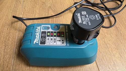 Makita dc10wa caricabatterie - makita,